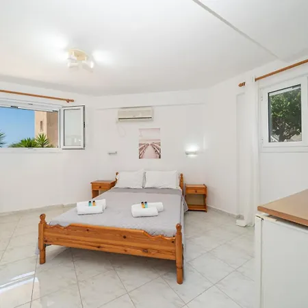 Fiore Di Mare Apartment *