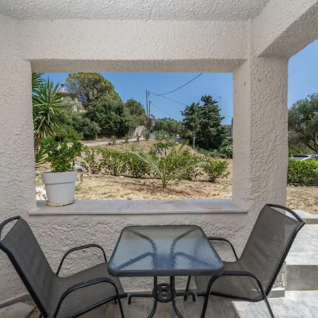 Fiore Di Mare Apartment *