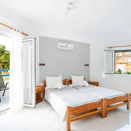 Fiore Di Mare Apartment *